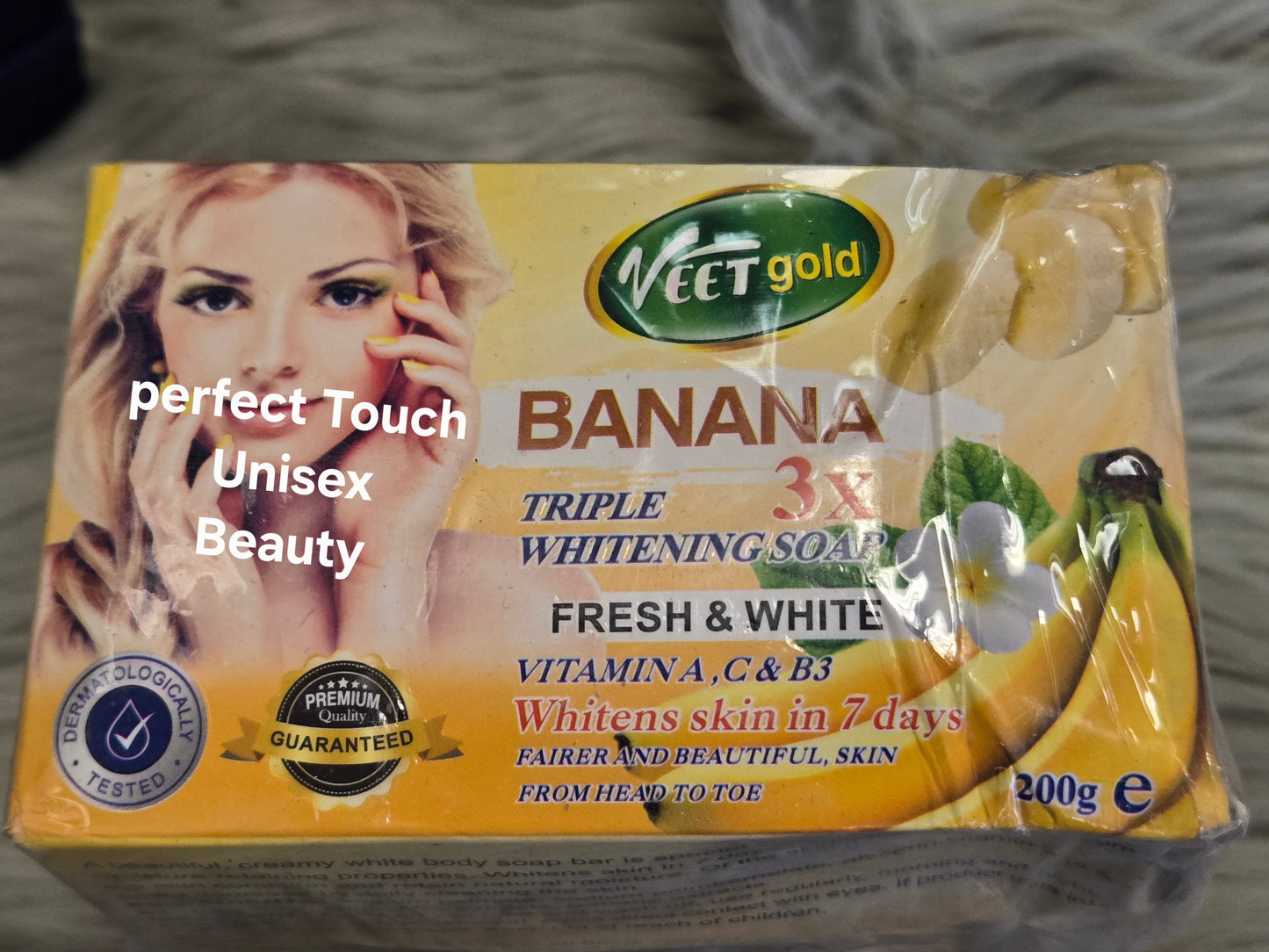 VeetGold Banana body & Face Soap