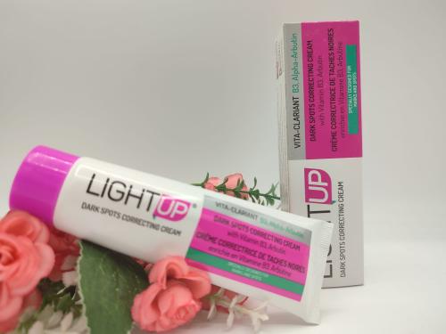 Light Up Dark Spots Correcting With Vitamin B3,Arbutin Tube Cream 
🔍