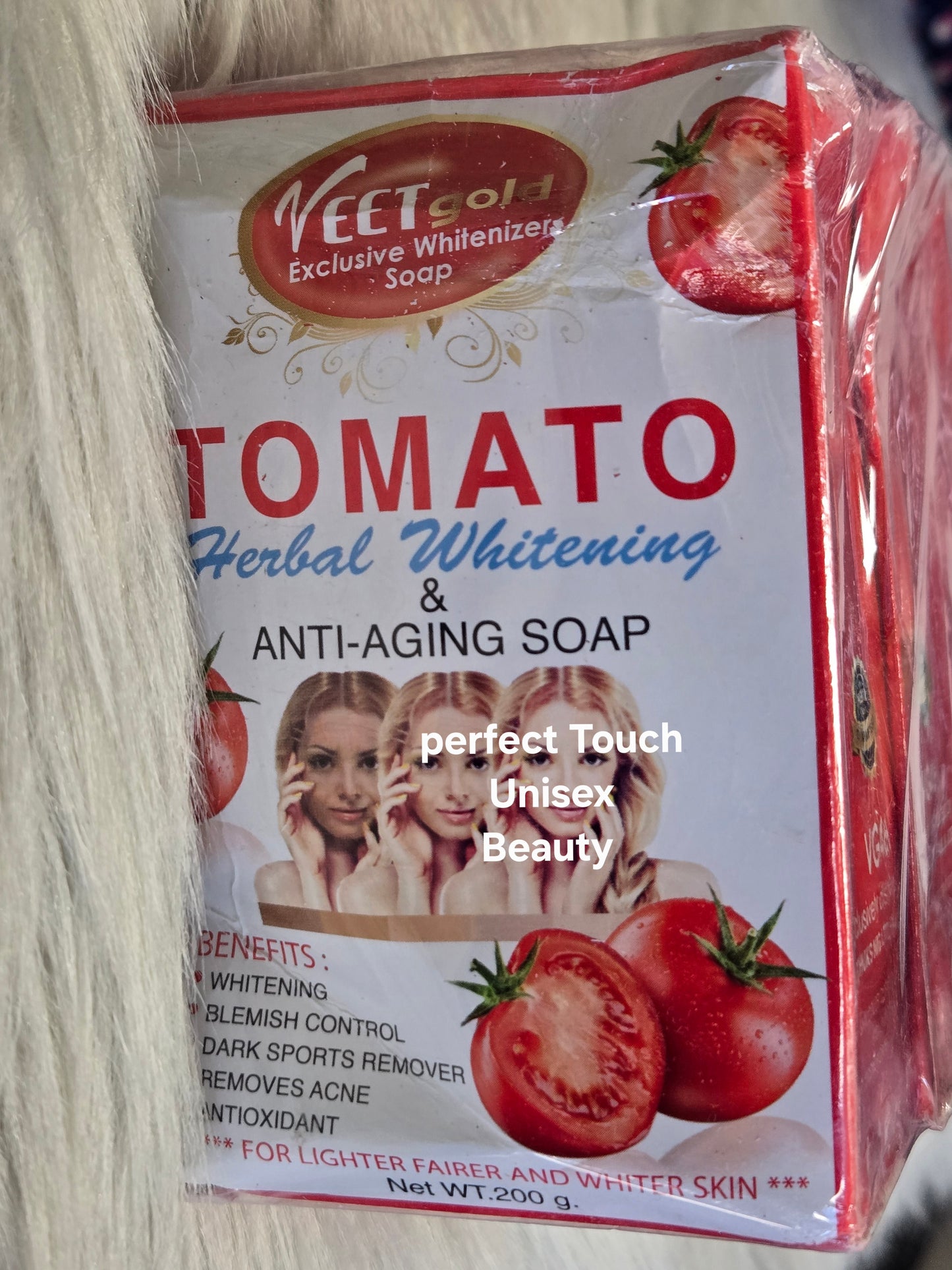 Veet Gold Tomato soap